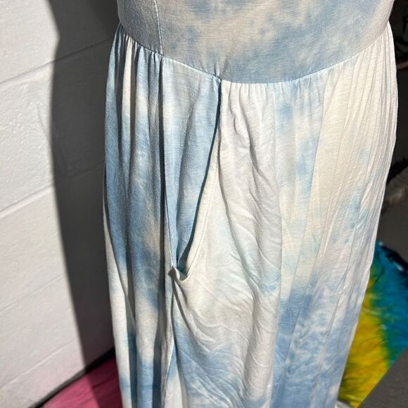 Blue Tye dyed tube maxi dress - Picture 3 of 3